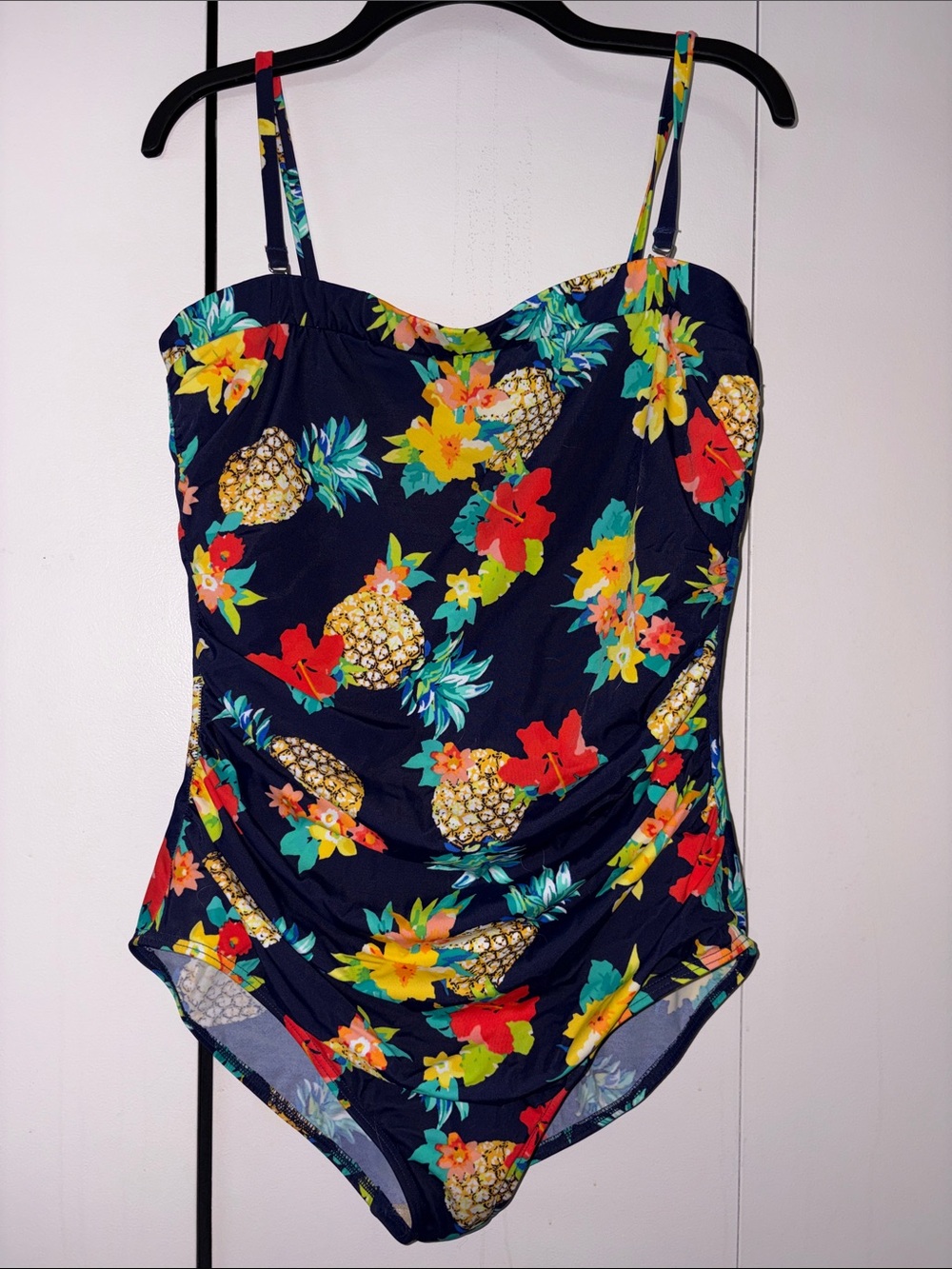 NWOT Miraclesuit Avanti Tropical Pineapples One Piece Swimsuit Underwire 16 NEW